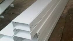1-compartment 50 x 50 x 2440 (2x2x96) Cable Trunking